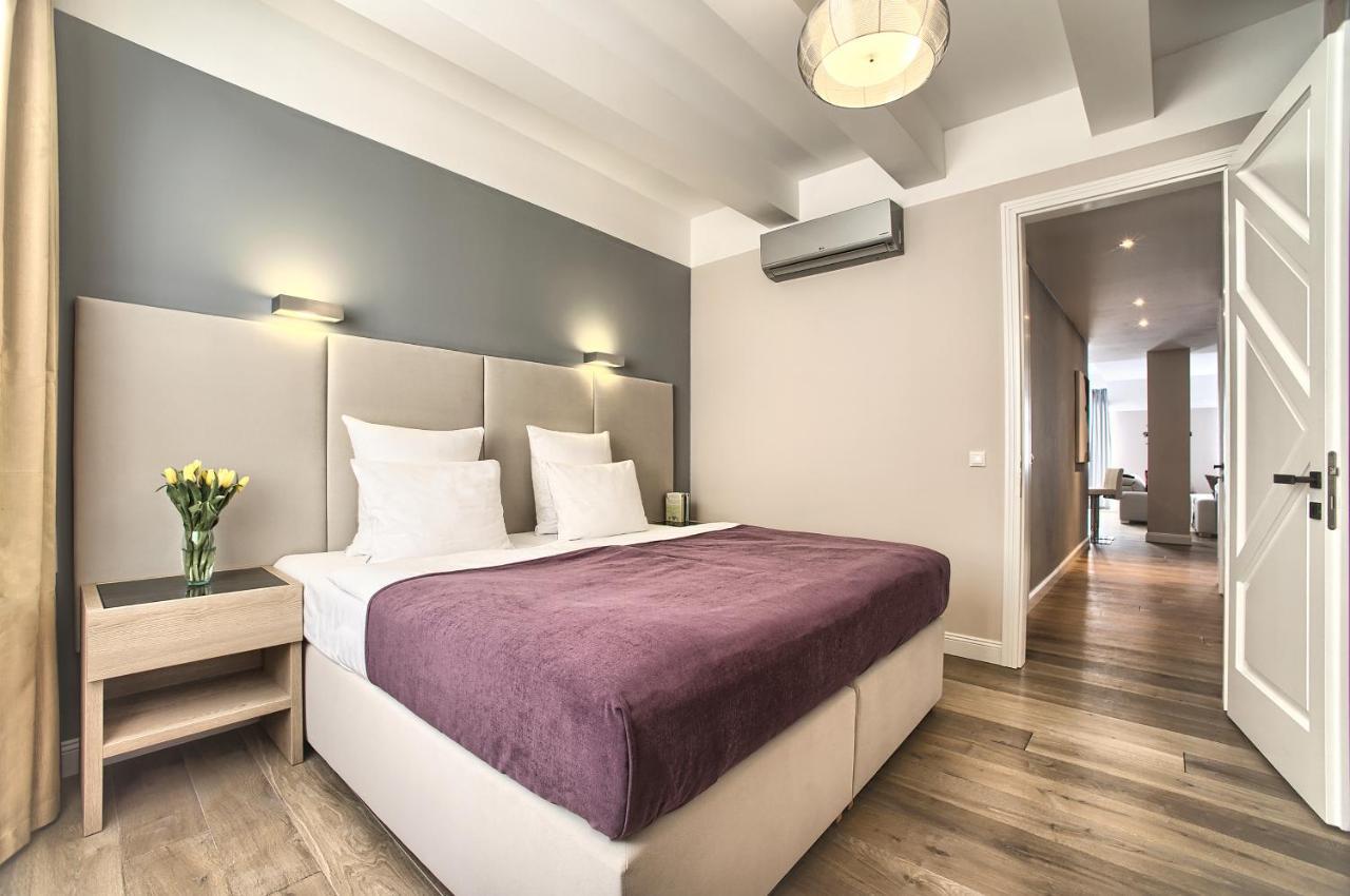 Exclusive 2 Bedroom Apartment Old Town - 2 Baths, Balcony And View - By Prague City Apartments エクステリア 写真