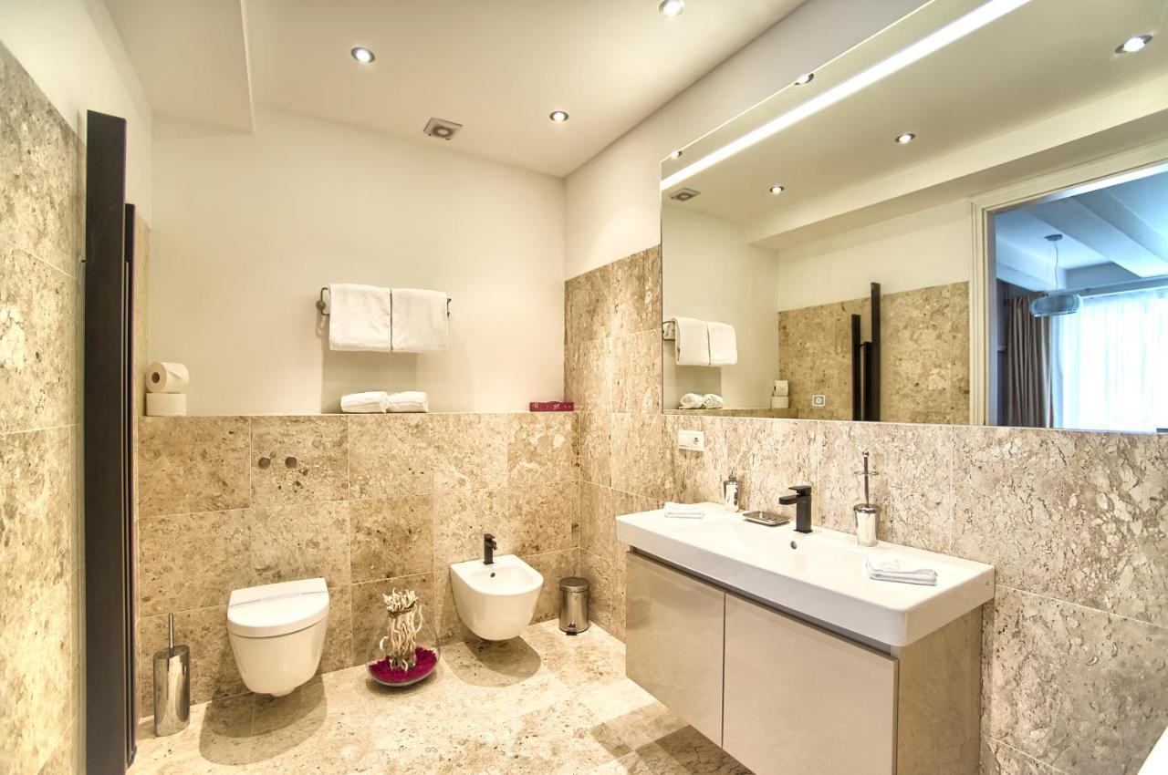 Exclusive 2 Bedroom Apartment Old Town - 2 Baths, Balcony And View - By Prague City Apartments エクステリア 写真