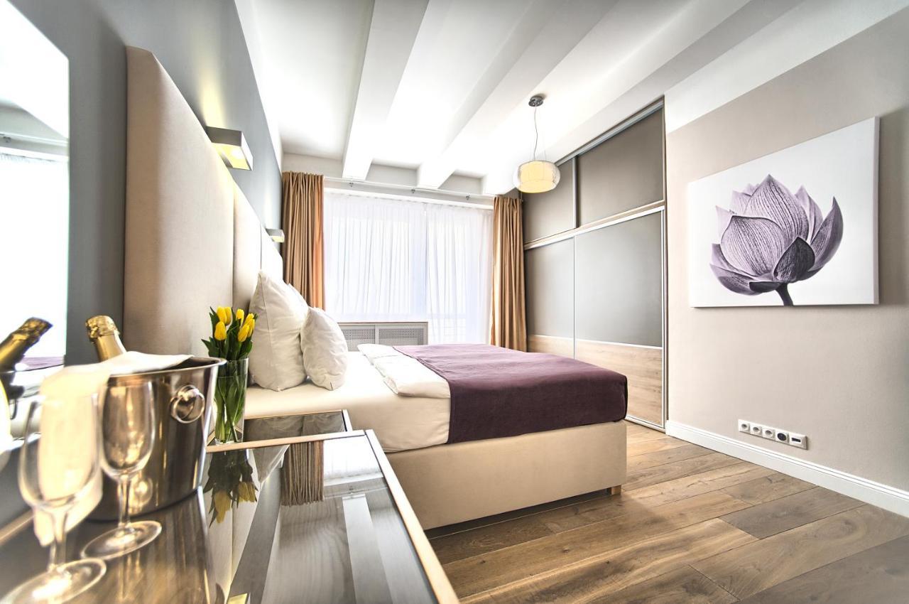 Exclusive 2 Bedroom Apartment Old Town - 2 Baths, Balcony And View - By Prague City Apartments エクステリア 写真