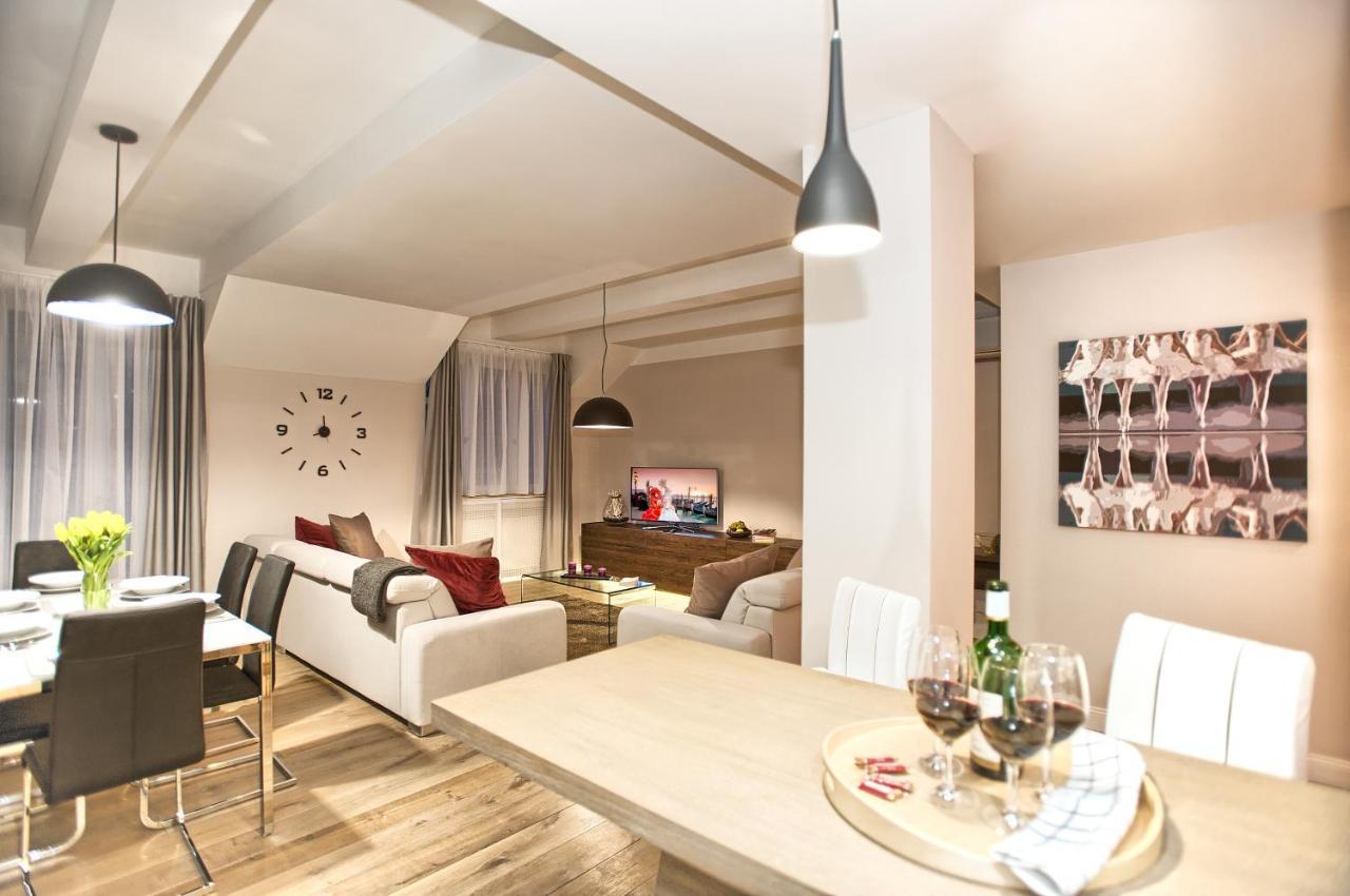 Exclusive 2 Bedroom Apartment Old Town - 2 Baths, Balcony And View - By Prague City Apartments エクステリア 写真